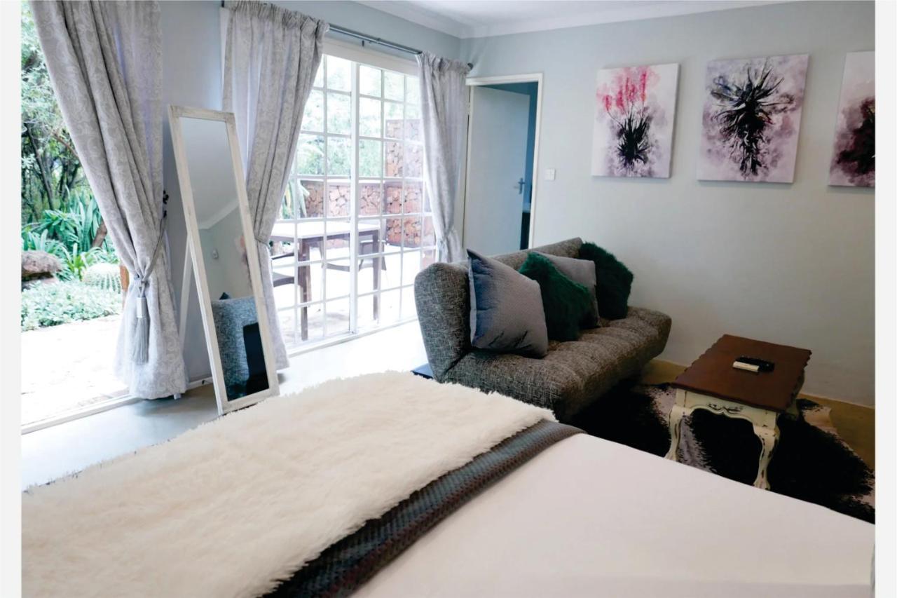 Waterside Cottages & Villas - Self Catering 哈博罗内 外观 照片