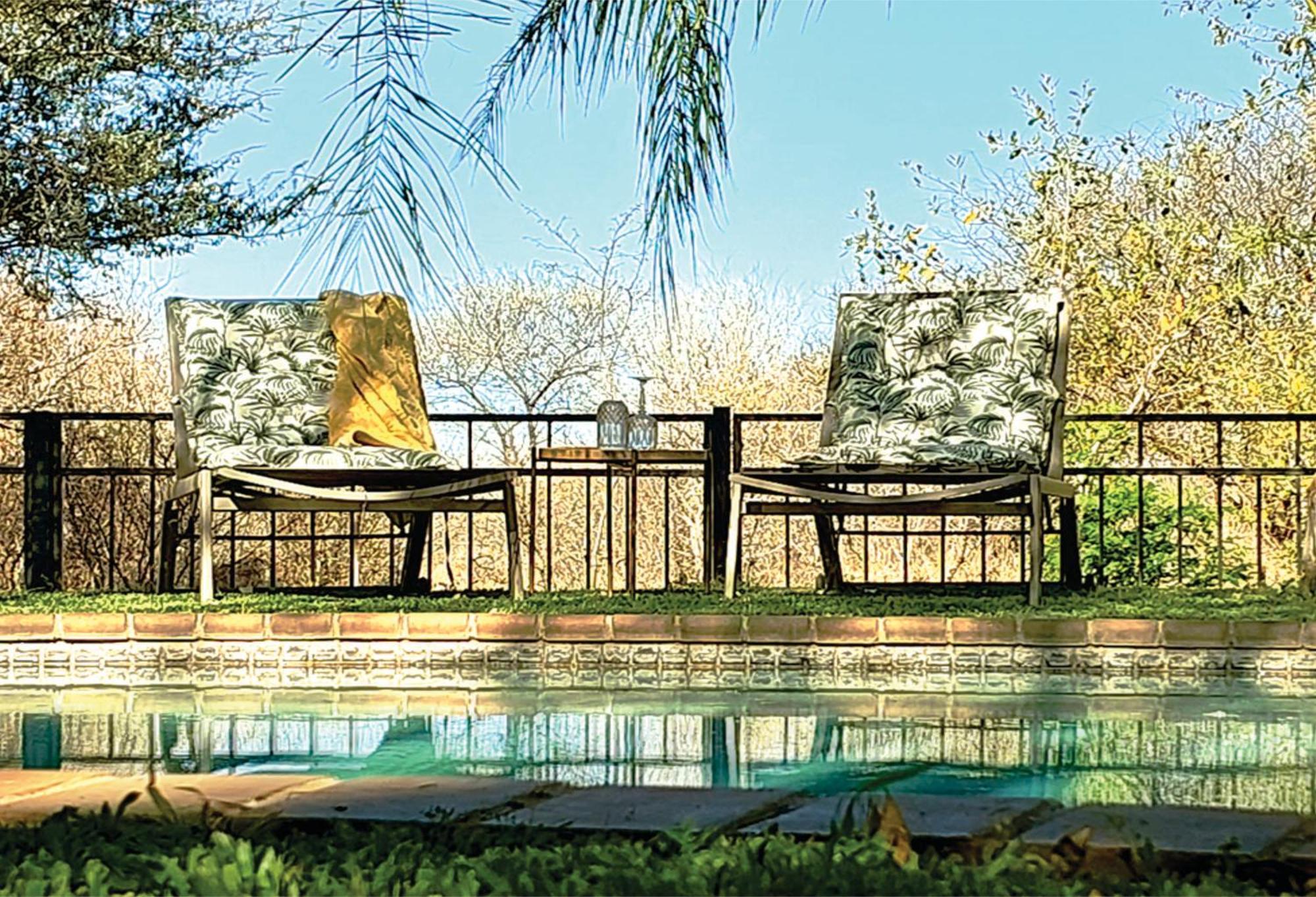 Waterside Cottages & Villas - Self Catering 哈博罗内 外观 照片